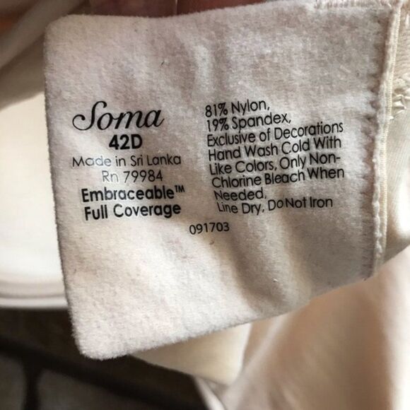 Soma Embraceable Full Coverage Bra Nude Cream 42D - Picture 6 of 9